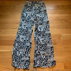 Black and White Pattern Harem Pants